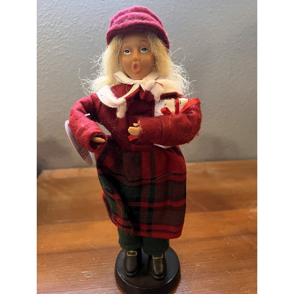 Holiday Christmas Carolers Woman 9" Figure Wood Base Vintageโ